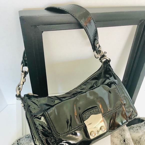 KINTA Patent Leather Hobo Shoulder - Picture 2 of 8